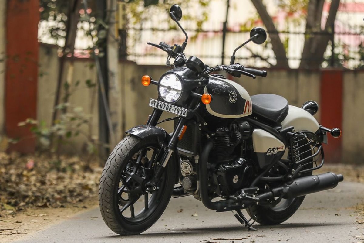 Royal Enfield Shotgun 650