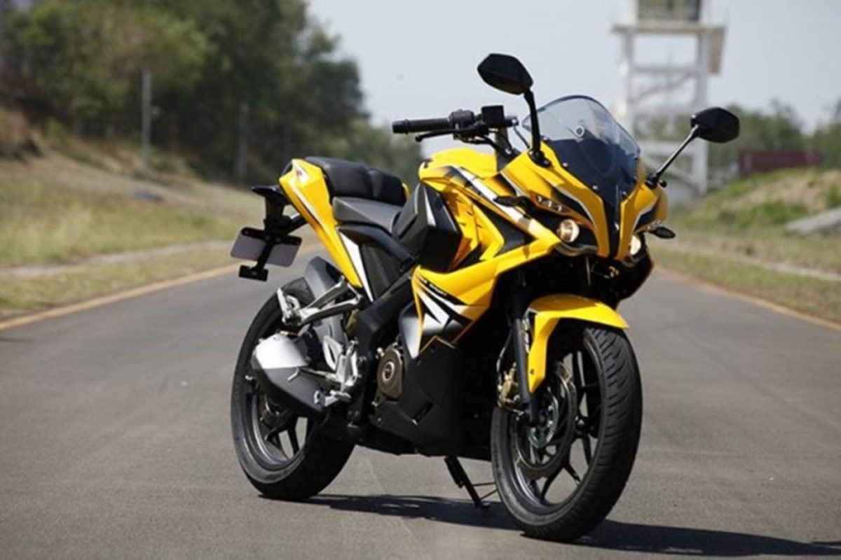 Bajaj Pulsar Rs 200