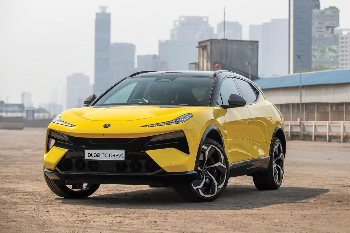 Lotus Eletre