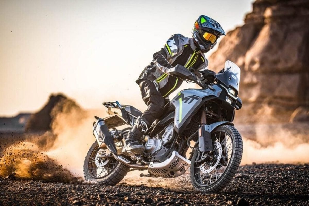 Cfmoto 450 MT